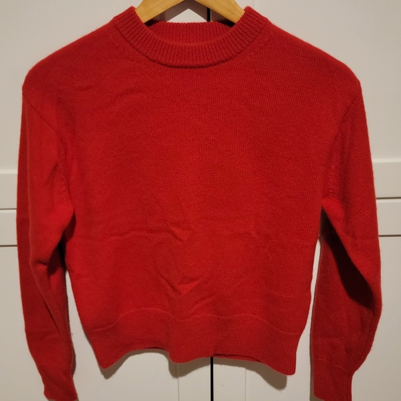 Aritzia Essential Cashmere Relaxed Crew Sweater Red Size 2XS - Picture 2 of 5